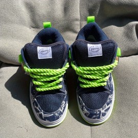 New Navy Blue Low-Top Sneakers for Men, Trendy Casual Canvas Shoes That Are Versatile And Suitable for Students, Available in Larger Sizes for All Seasons