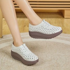 Women's Breathable Loafers Flat Shoes with Perforated Thick Sole, Fashionable Versatile Spring Summer Autumn All-Season Ladies' Height-Increasing Shoes, Women Shoes, Sneakers
